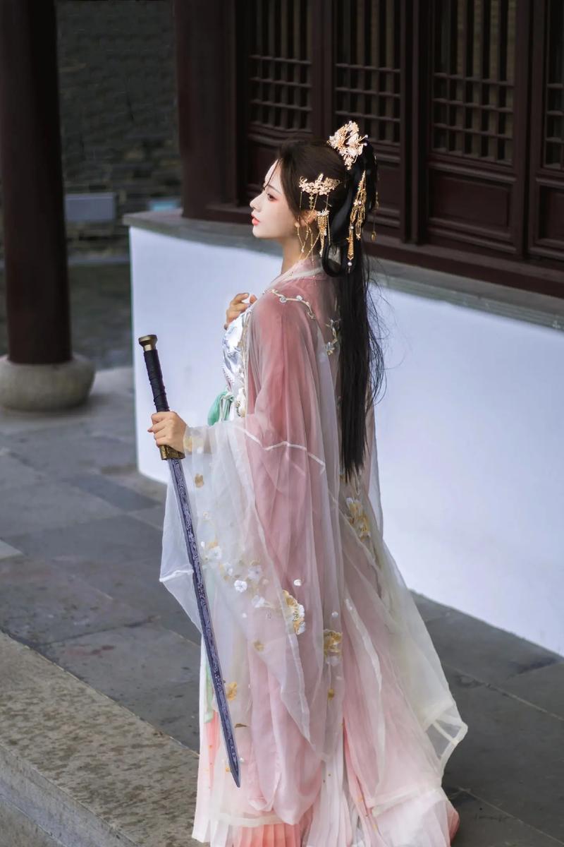 汉服怎么摆姿势?