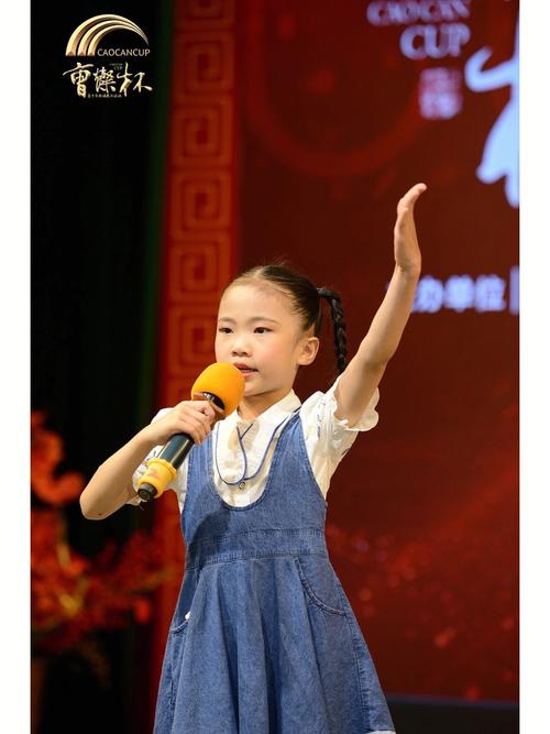 课外演讲孩子照片怎么拍