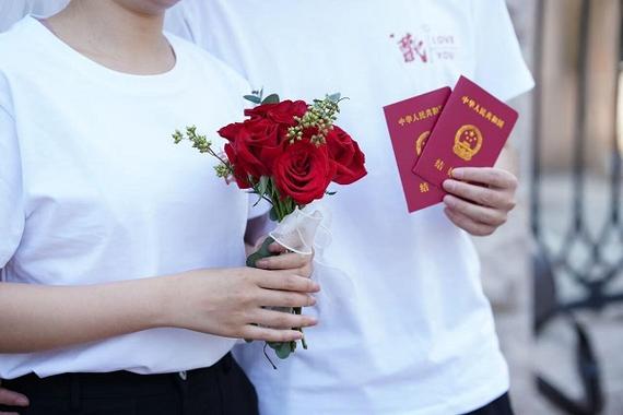 拍照姿势模板图3