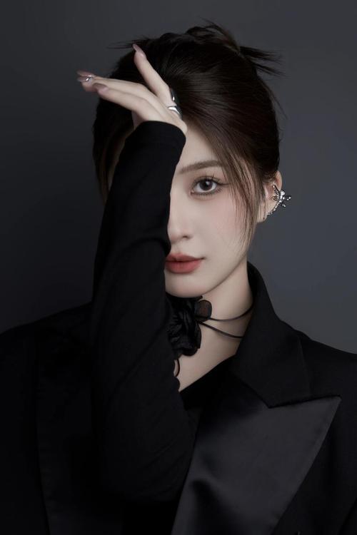 纯色背景如何打光图1