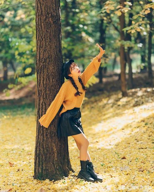 照相怎样摆姿势好看图片女图2