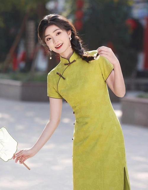 照相怎样摆姿势好看图片女图3