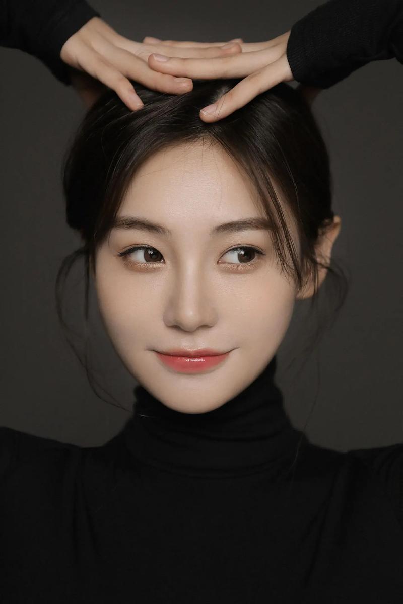 高级感拍照姿势街拍图2