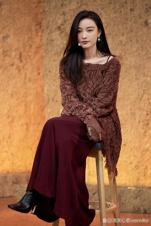 高级感拍照姿势街拍图3