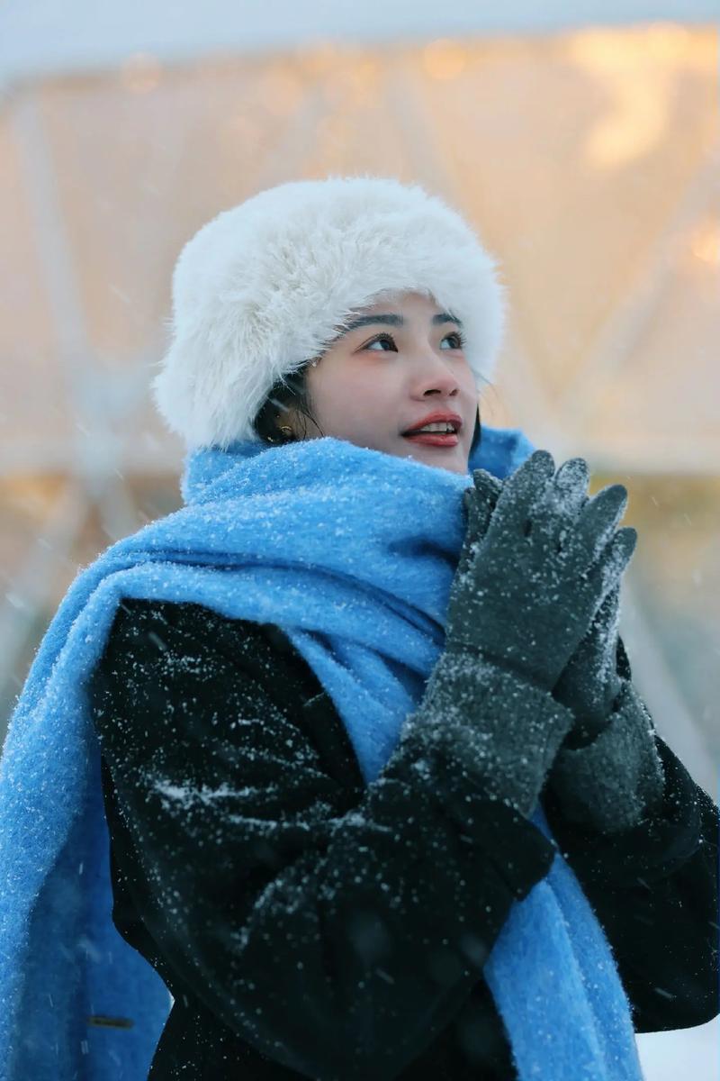 下雪拍照姿势大全图片图3