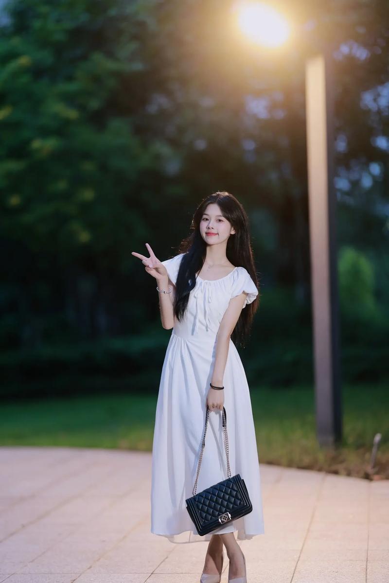 什么角度拍照片显高图1