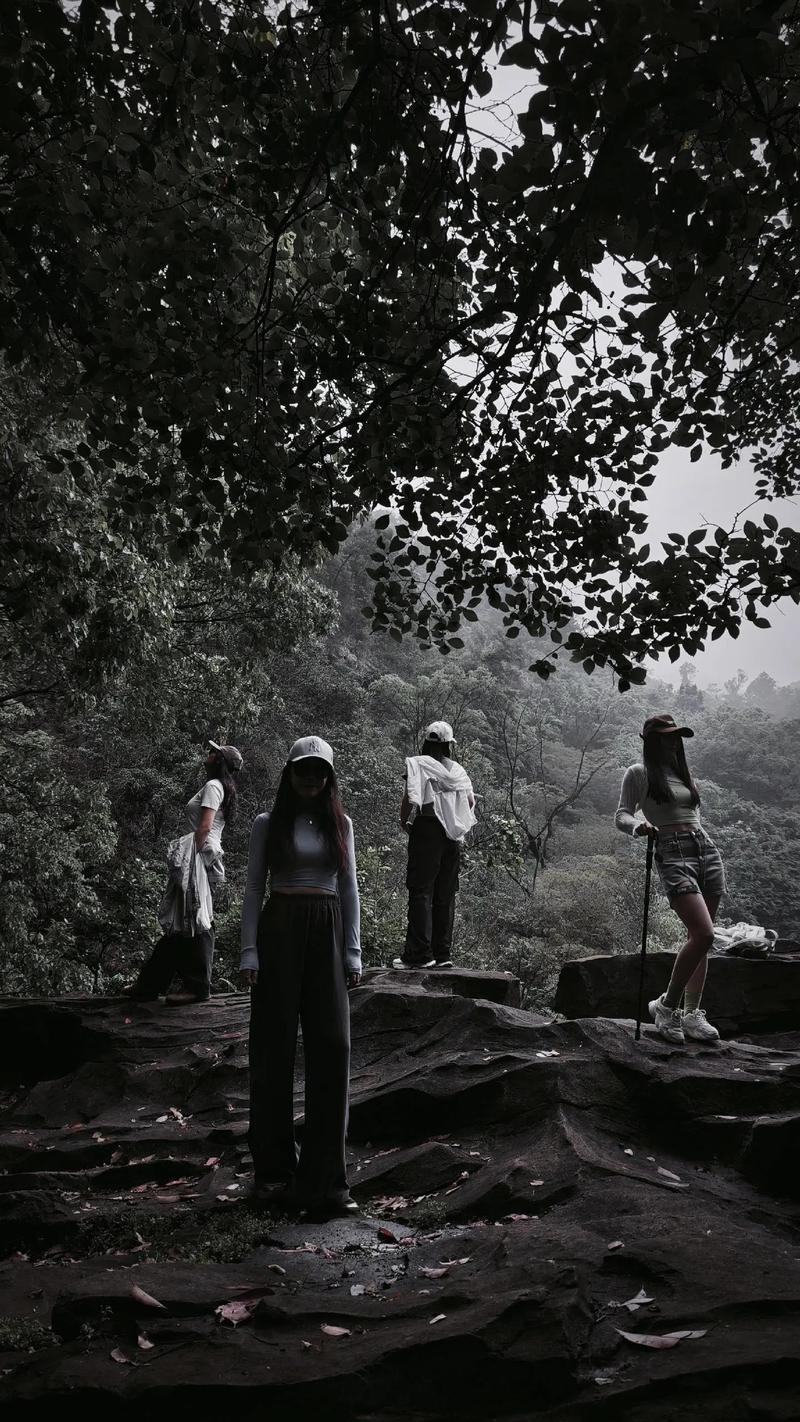 山上照相姿势图片大全图1