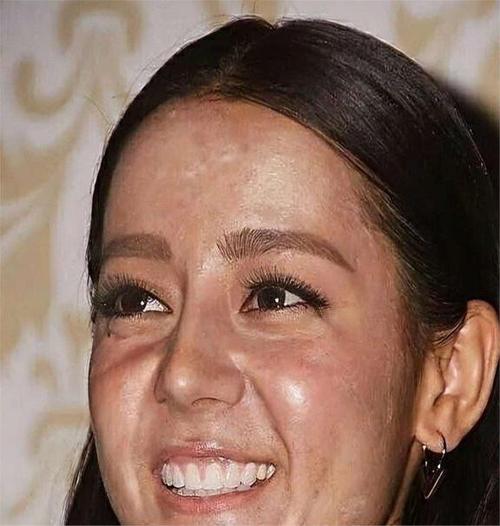 自拍最丑的角度叫什么图2