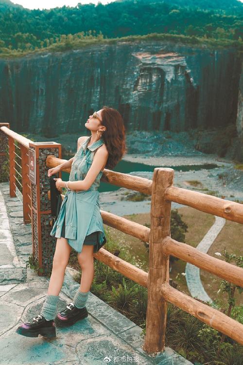 常用的拍照姿势有哪些?图1