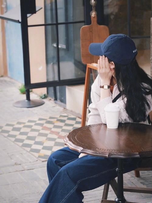 拍照的九种姿势图1