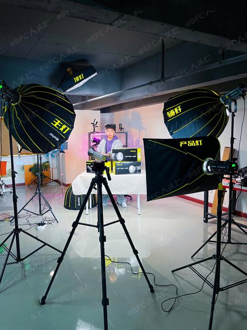 背景光怎么打均匀图1