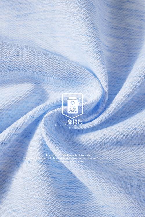 白色打底背景图片图1