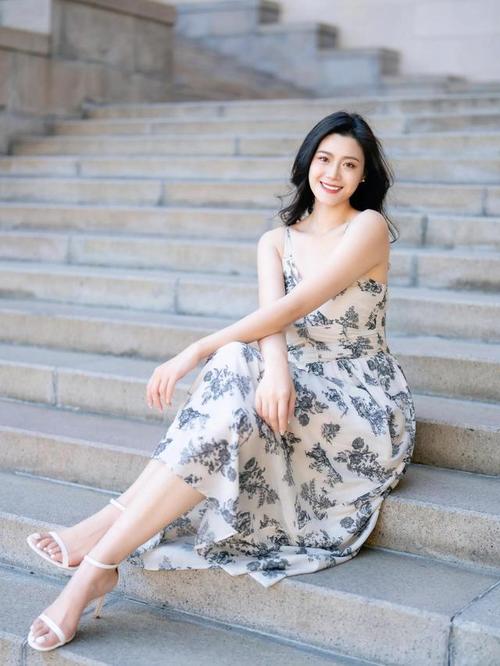 穿长裙怎么照相摆拍图片