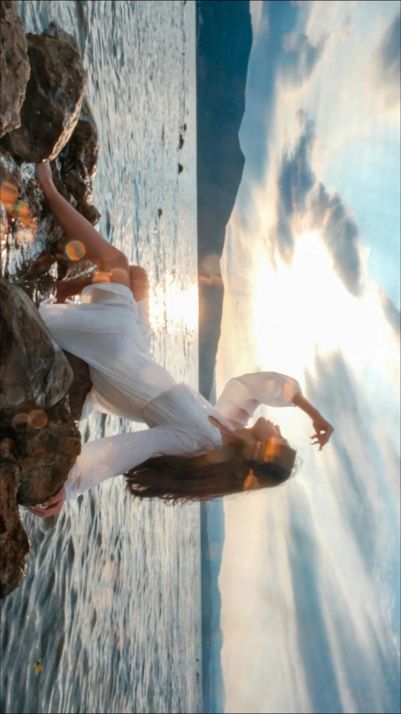 天空之镜拍照姿势图片大全图2