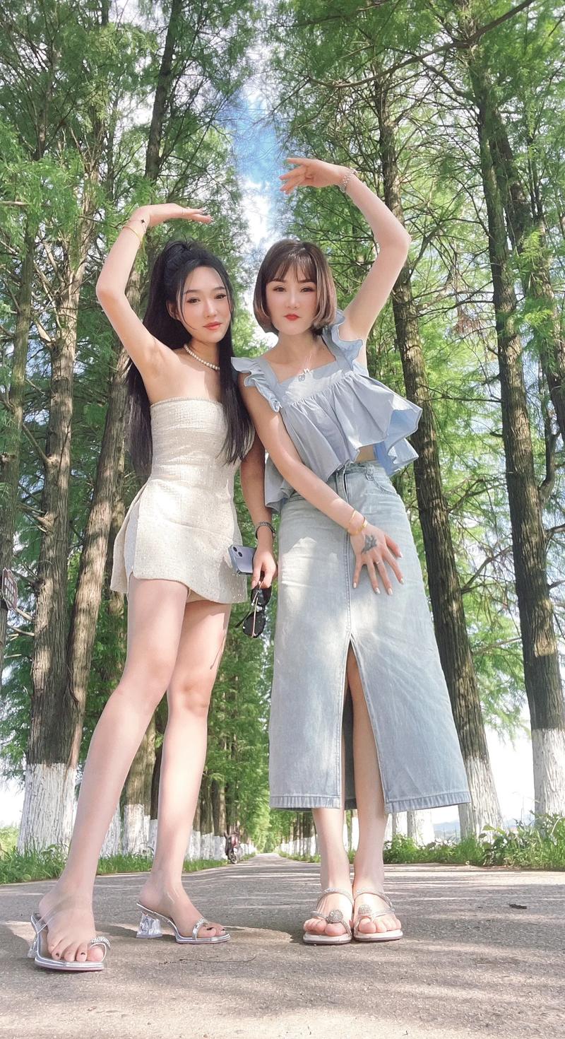 拍照片摆什么姿势最好看双人图3