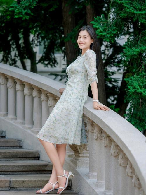 拍照怎样摆姿势?图3