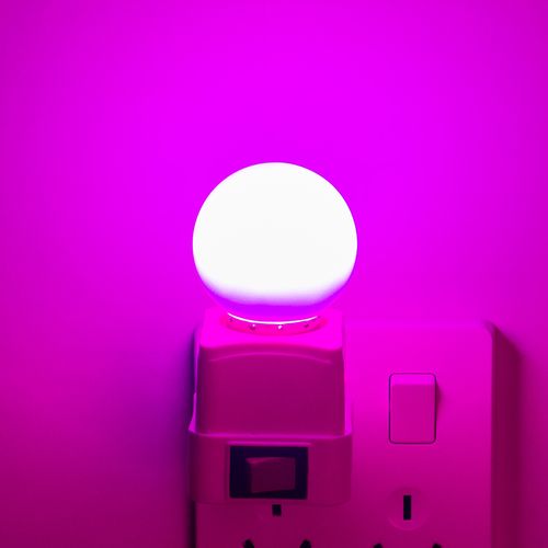 这是紫色灯光吧