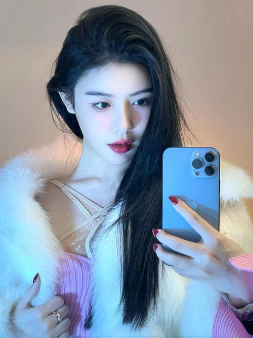 手机自拍照怎么拍好看