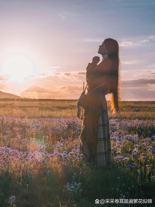 如何在逆光环境下用手机拍出唯美风景照片?