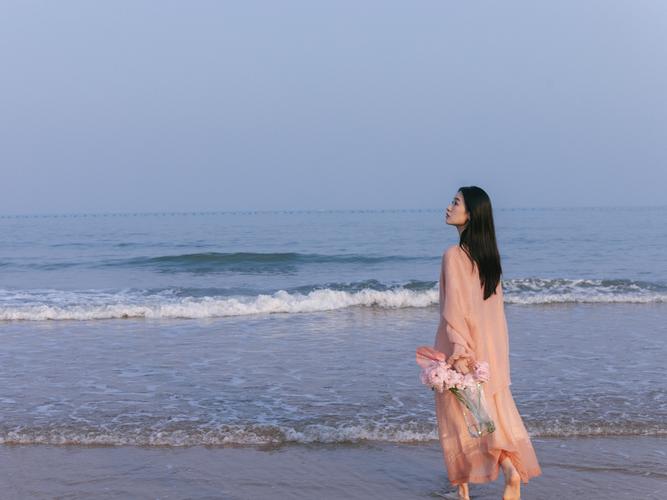 海边拍照姿势有哪些