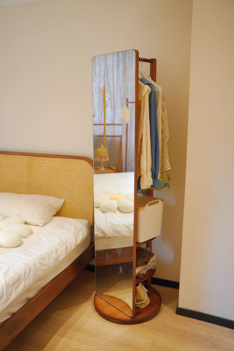 镜子放在房间什么位置好?