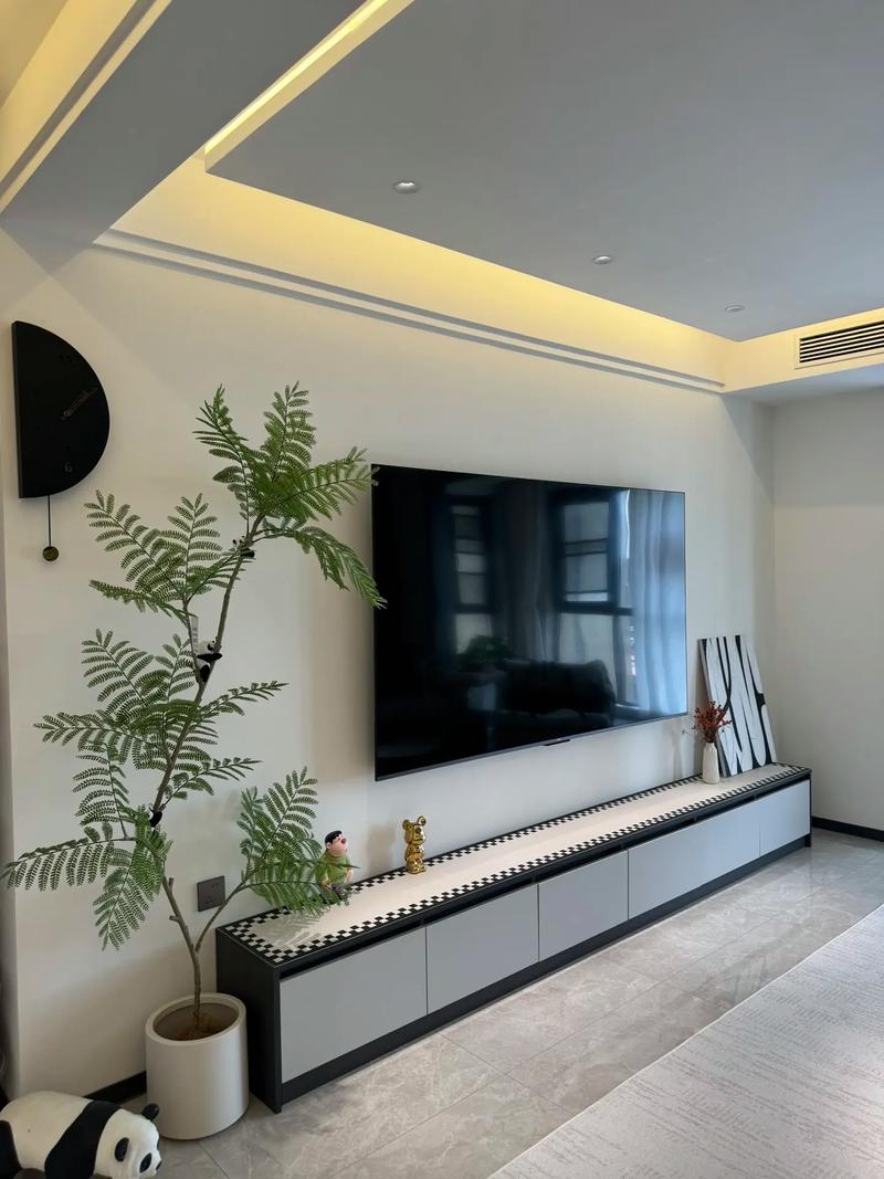 我家电视墙比较小。怎样设计好看?需图片