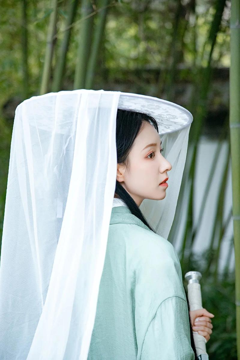 穿汉服有哪些好看的拍照姿势