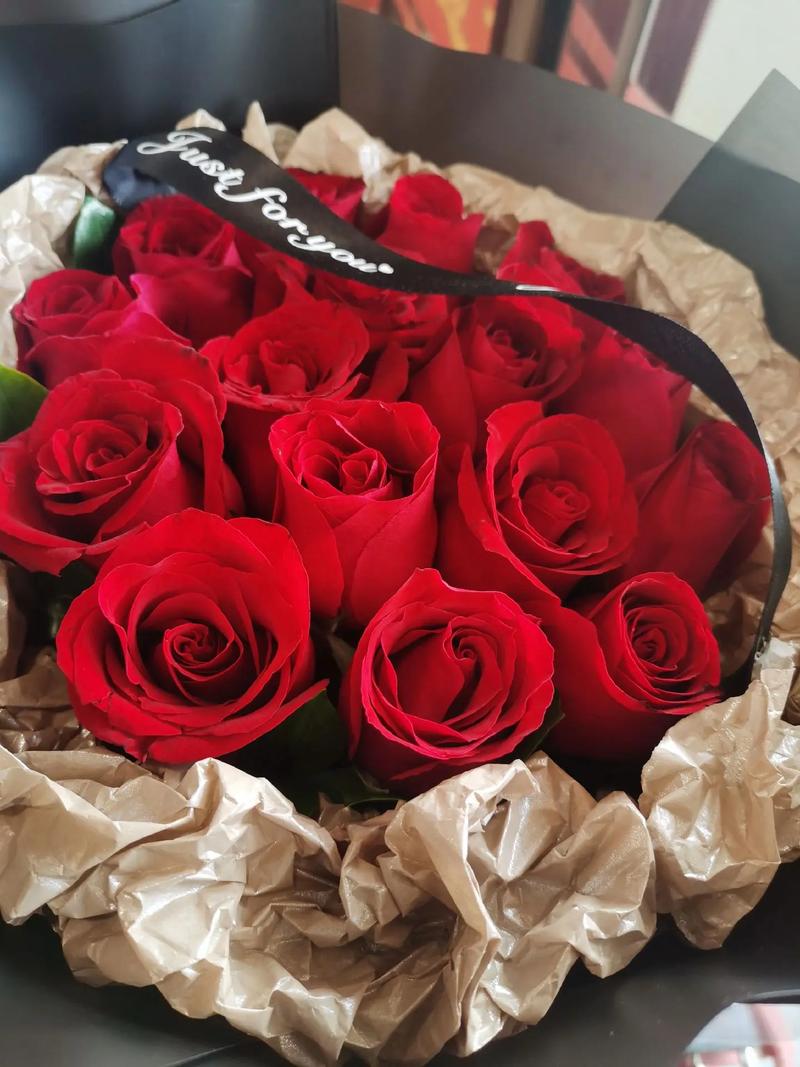 一般生日礼物都送什么比较合适?终于有答案了