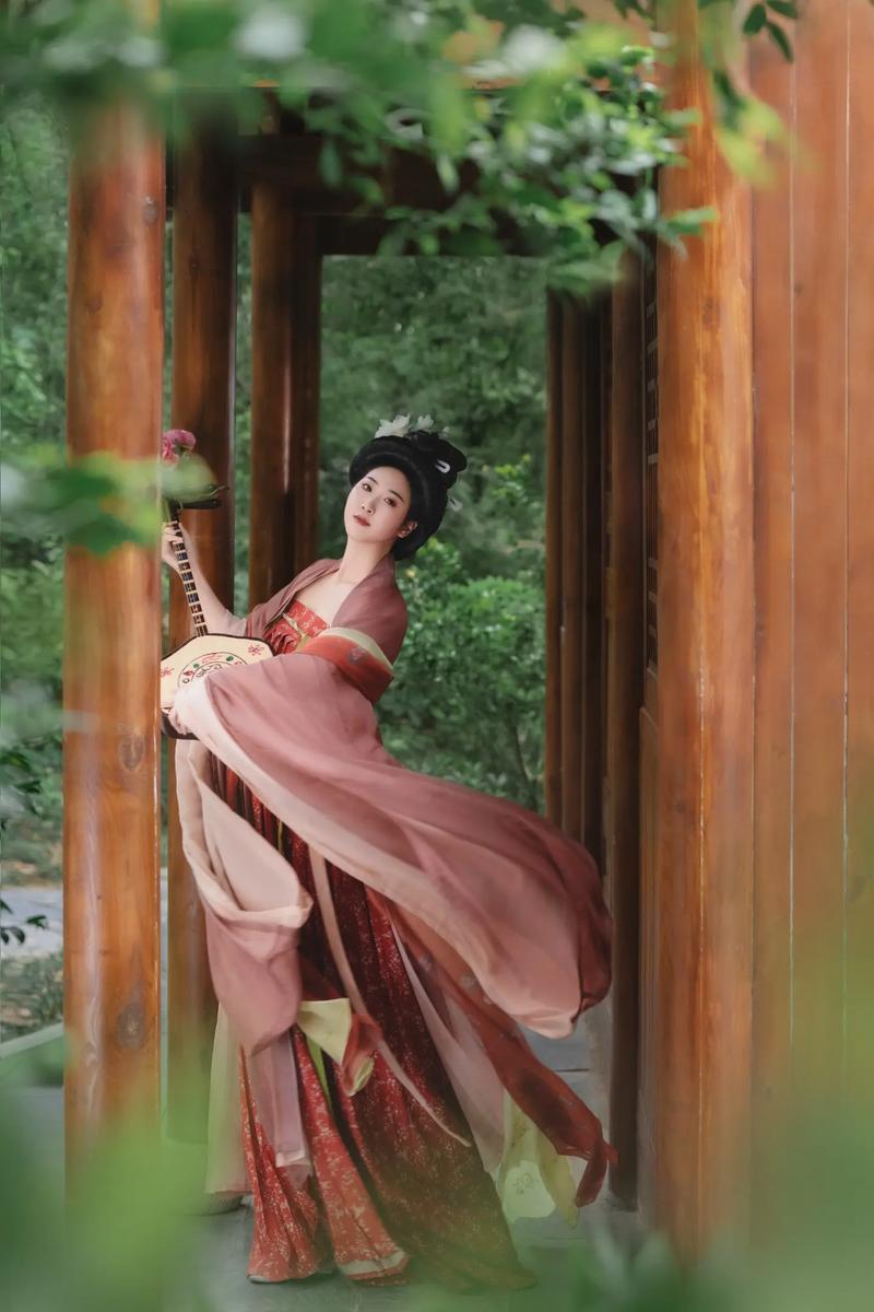 古装拍照姿势大全图片图1