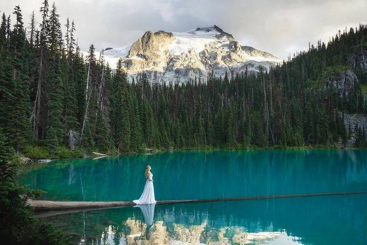 怎样拍照姿势好看自然图1