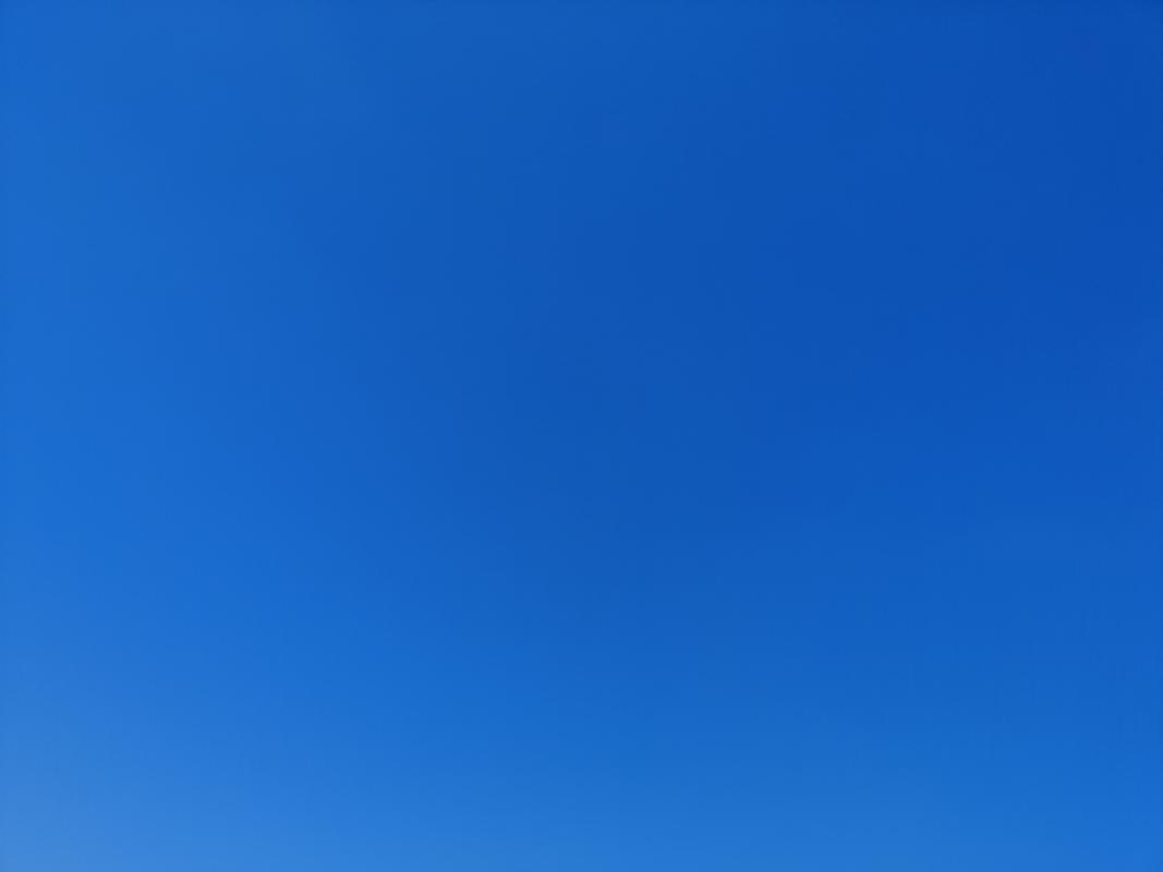 纯蓝色背景图片的魅力