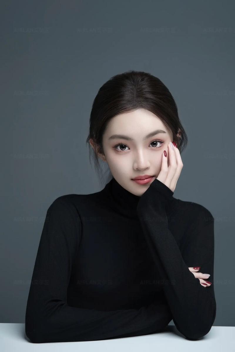 纯色背景写真集图片图1