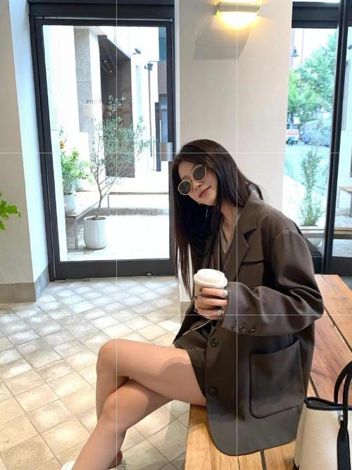 拍照技巧姿势坐姿视频图1