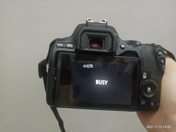 佳能相机拍照显示busy是什么意思