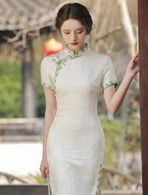 古装拍照姿势大全图片扇子图片图1