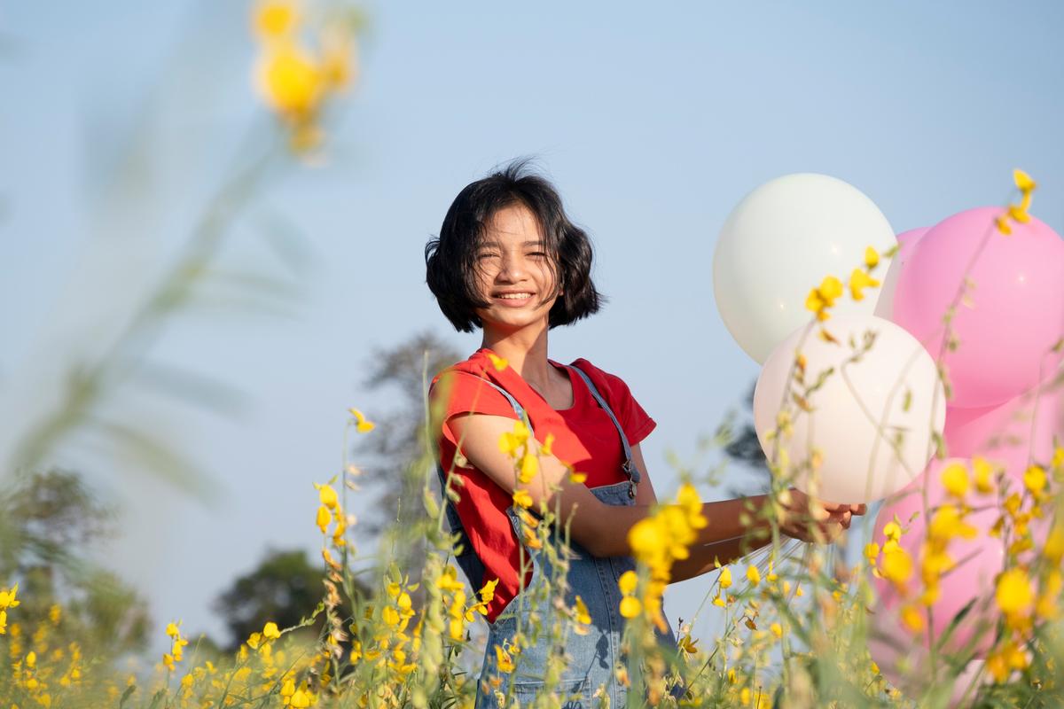 在花田中怎么拍人像照才好看?