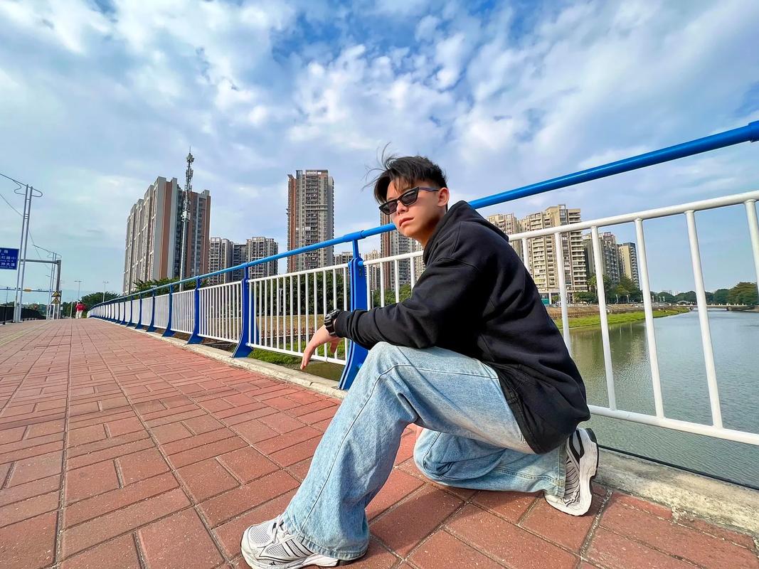 男生拍照的角度图1