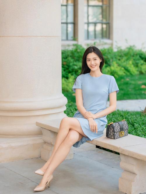 好看的单人拍照姿势