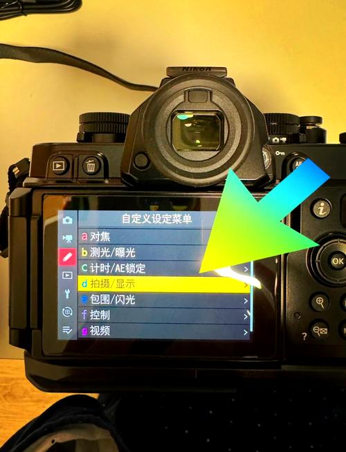 怎样设置数码相机九宫格