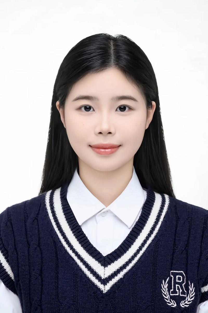 证件照什么角度好看图1