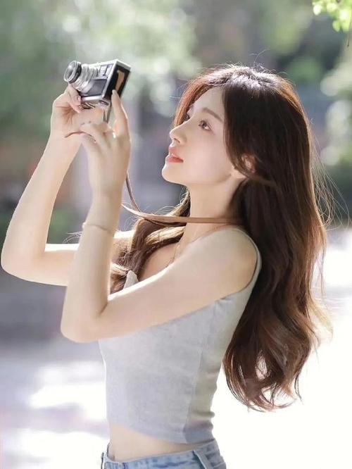 拍照姿势怎么摆女生手势图2