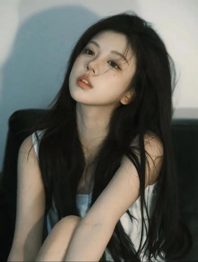 室内拍照姿势怎么摆好看图1