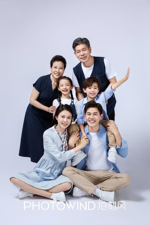 室内拍照姿势的摆法图1