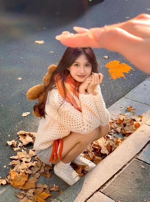 拍照姿势怎么摆女生