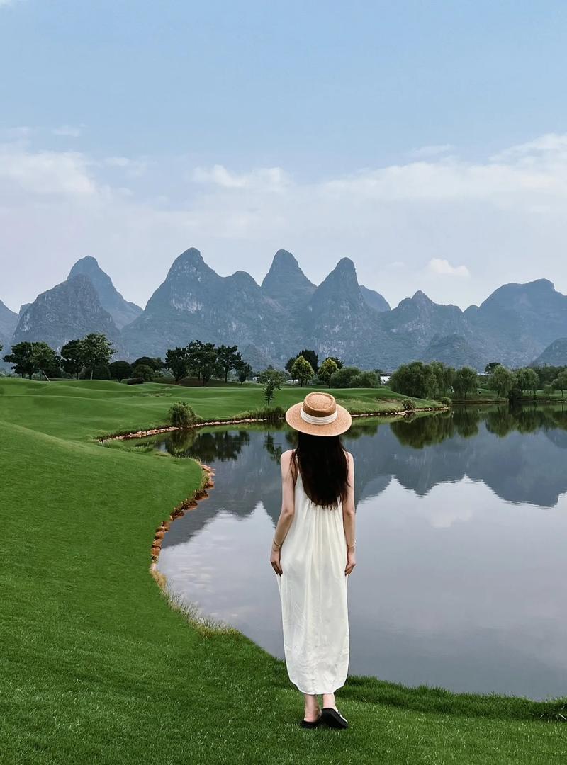 旅游照拍照姿势图2