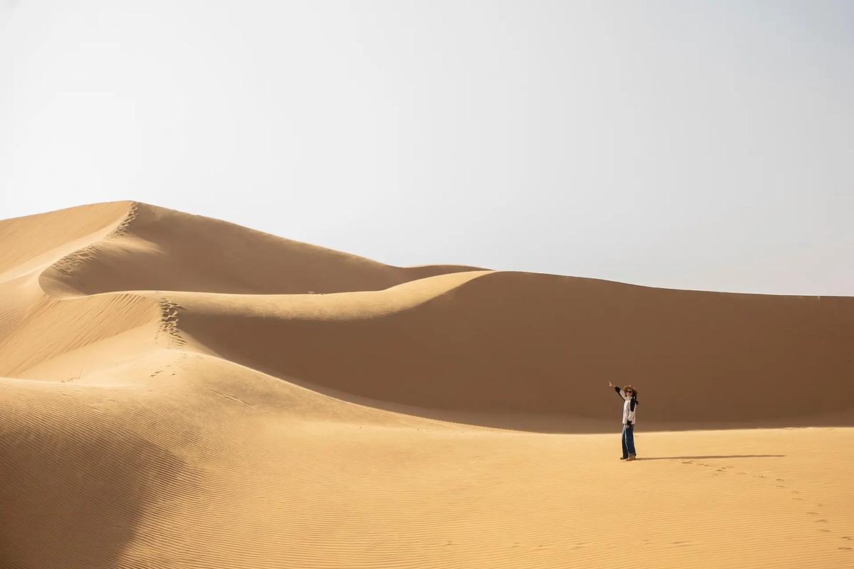 拍照姿势大全摆法可爱图1