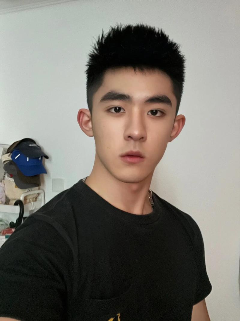 男生的哪种自拍最让女生反感?