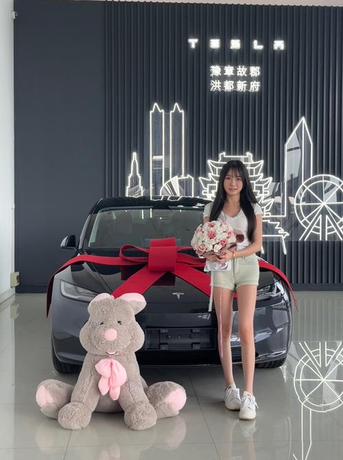 提车怎么摆姿势拍照好看图2