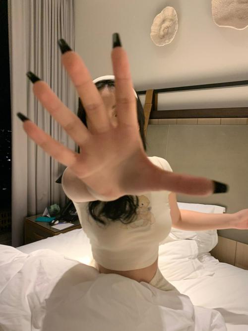 酒店房间个人拍照姿势有哪些?