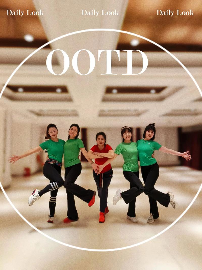 拍照姿势动作大全多人图1